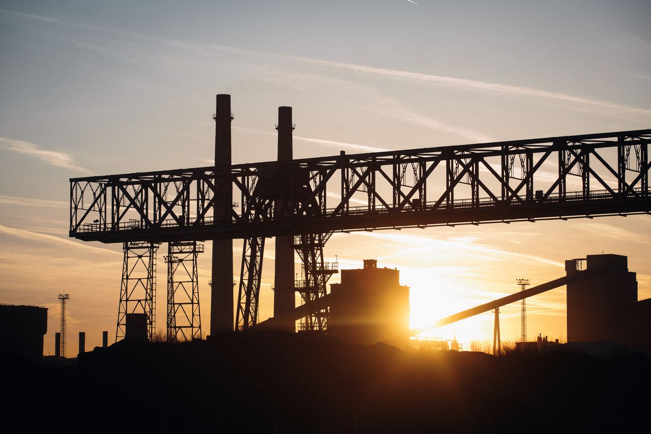 Bruit en limite de propriété : quelles obligations pour un site industriel ?